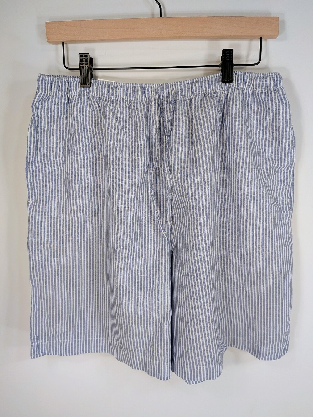 Uniqlo Women's Linen Blend Easy Shorts XL Blue White Stripe NWT